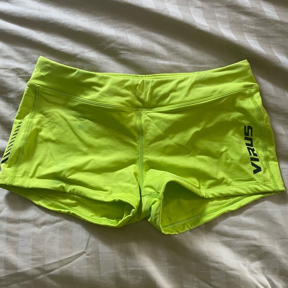 Virus shorts